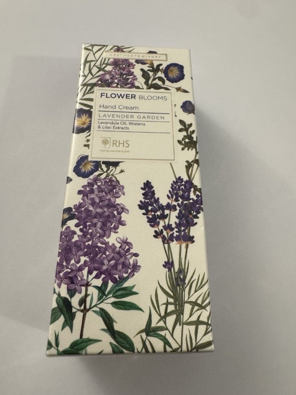 Heathcote & Ivory Flower Blooms Lavender Garden Hand Cream 3.38 fl oz New B51